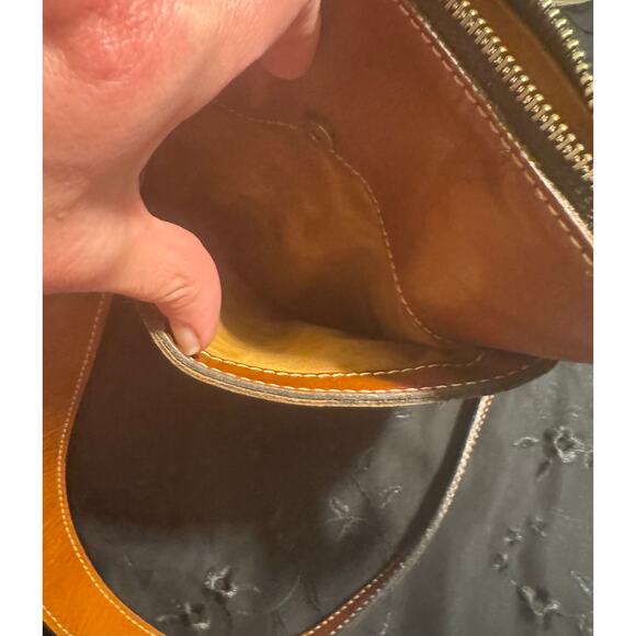 Patricia Nash Crossbody saddle bag - Picture 5 of 12